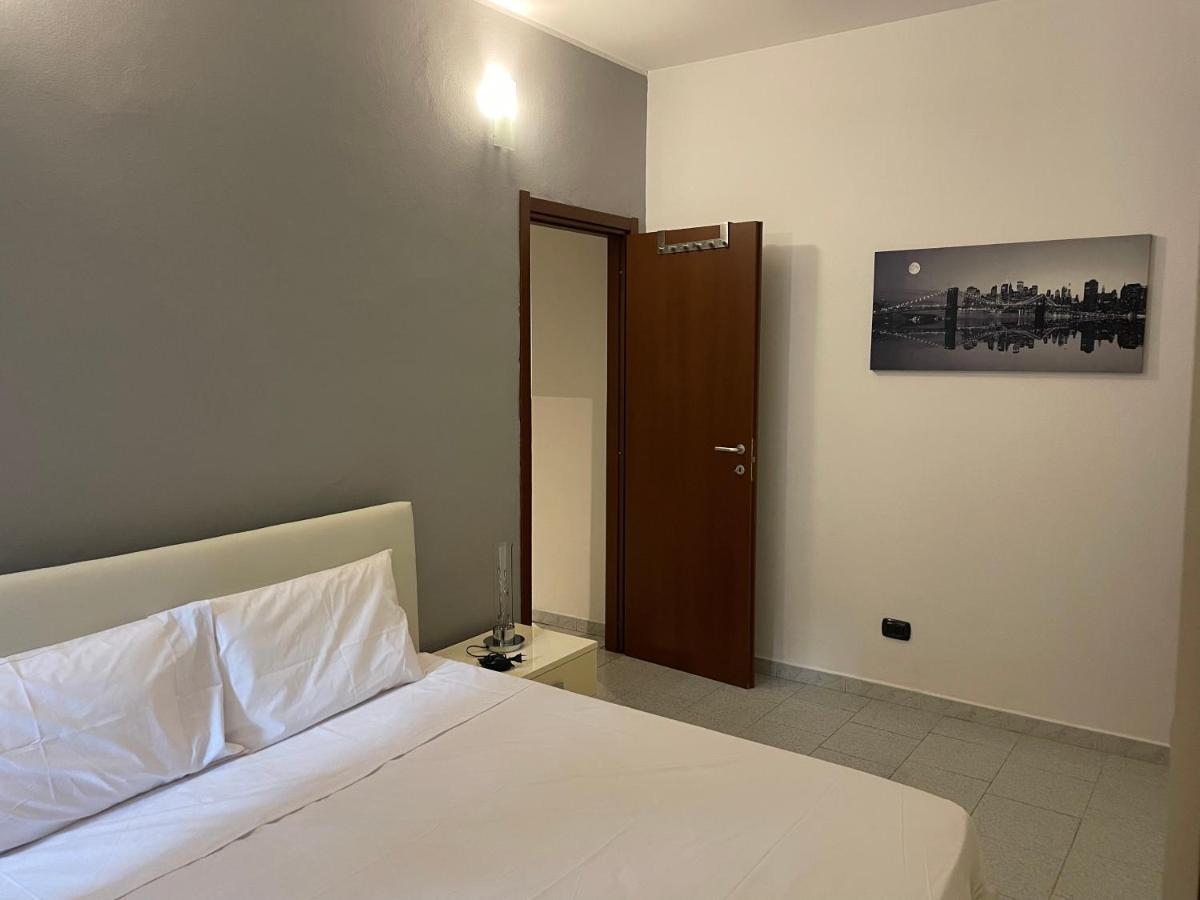 King Milano Apartments San Giuliano Milanese Exterior photo